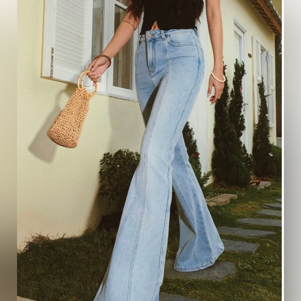 Denim Pockets Flare Jeans Size Small